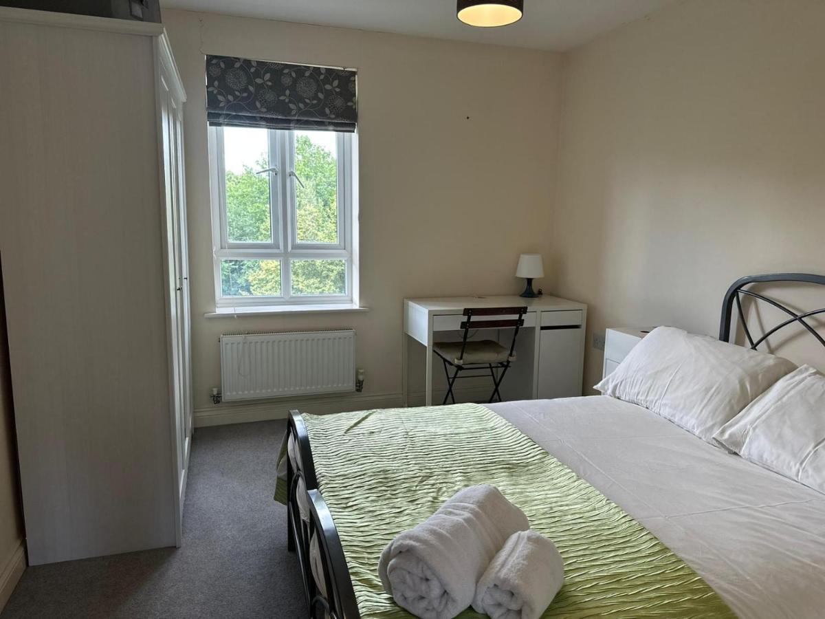 Cosy 2 Bedrooms 2 Bathrooms *
